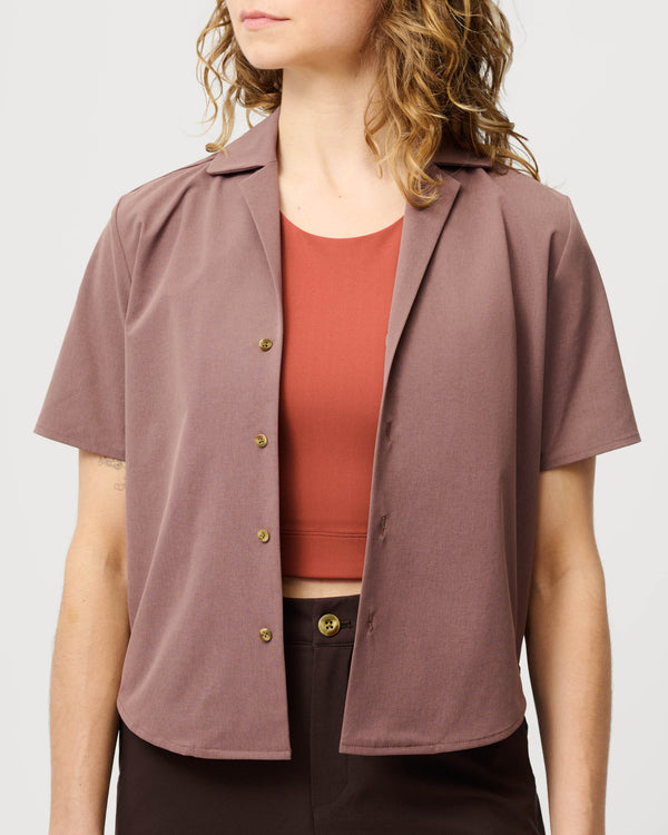 Venture Camp Shirt 01 - The Camp-Collar Shirt Reimagined for Women Hikers - Hellebore