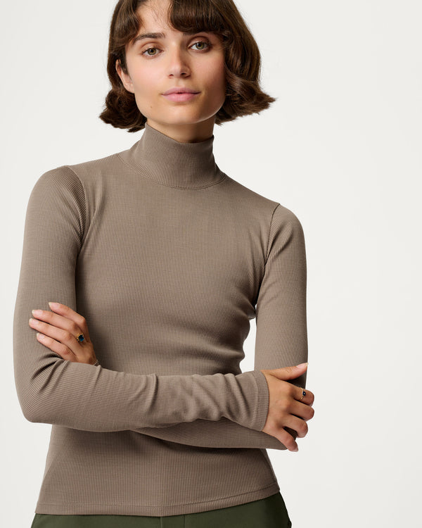 Ribbed Merino Turtleneck - Warm, Durable Hiking Shirt - Morel